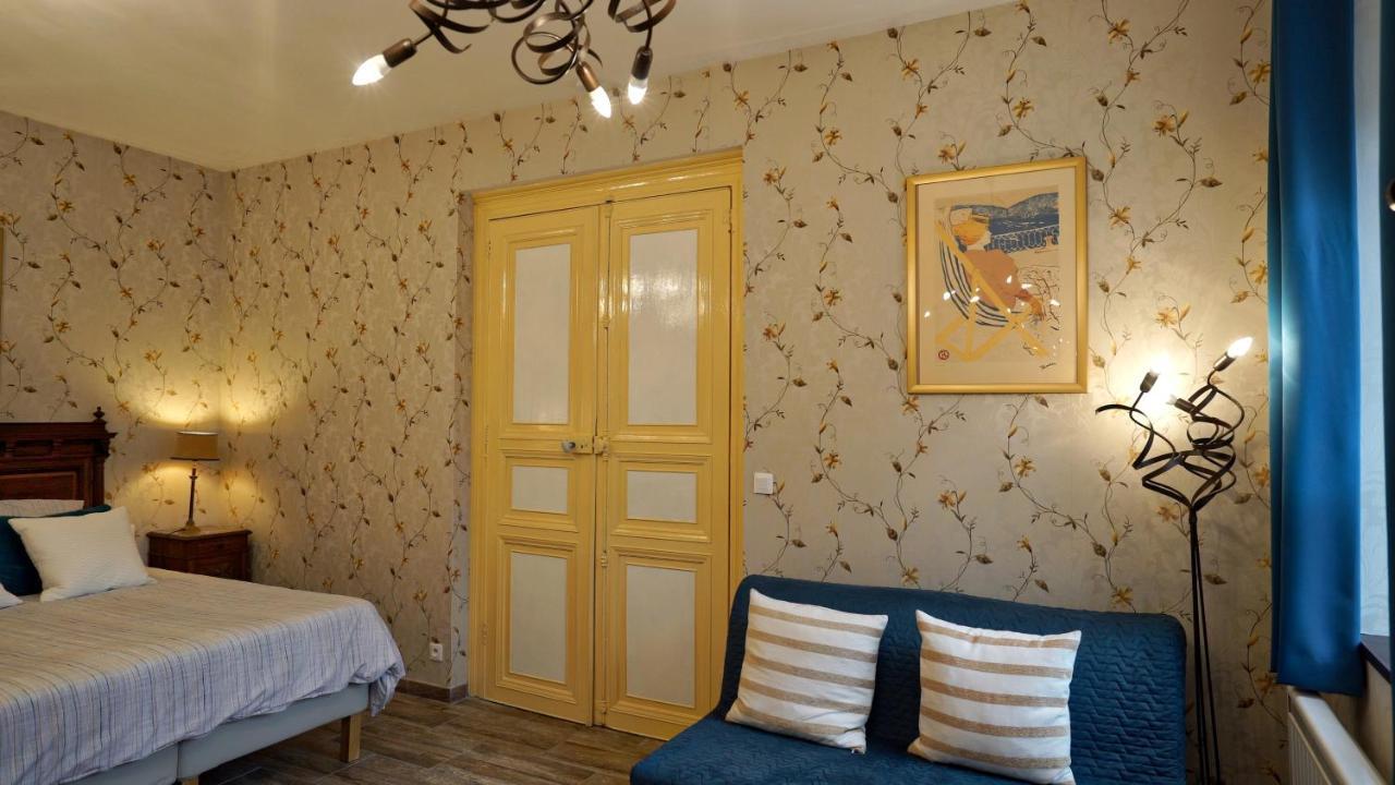 Au Chapitre Bed & Breakfast Rozoy-sur-Serre Bagian luar foto